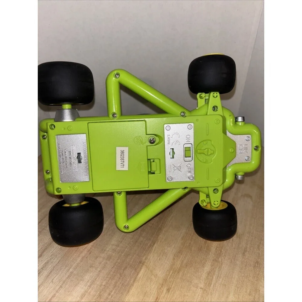 Carrera RC Mario Kart Yoshi 2.4 GH Car Only No Remote Control Untested